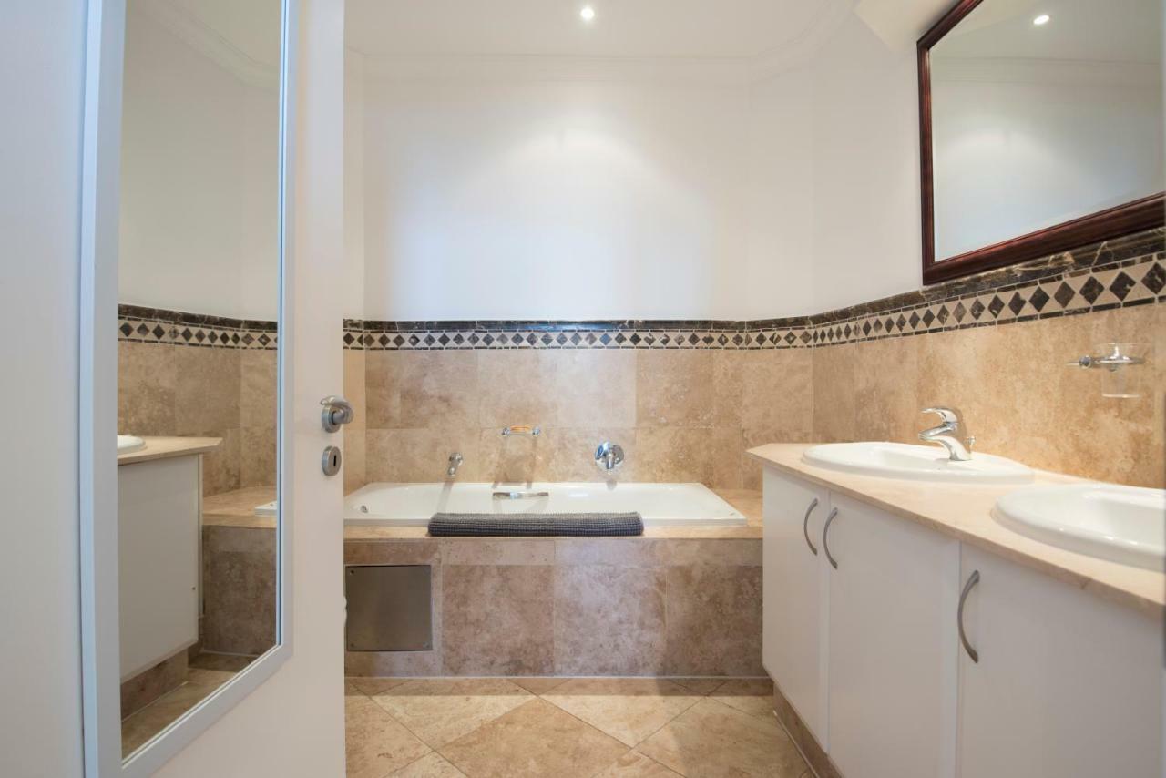 702 Oyster Schelles Apartment Durban Luaran gambar